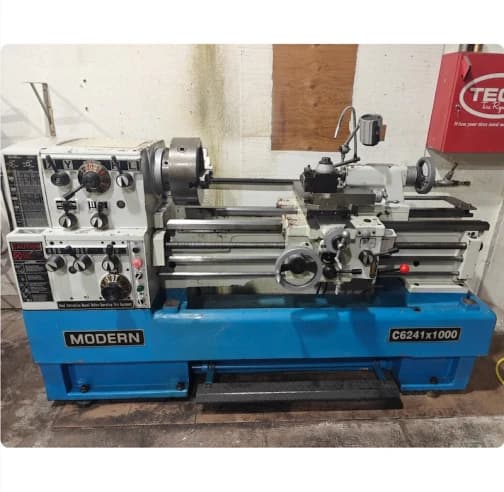 Modern Manual Lathe C6241X1000, year 2004, SN 4202D4