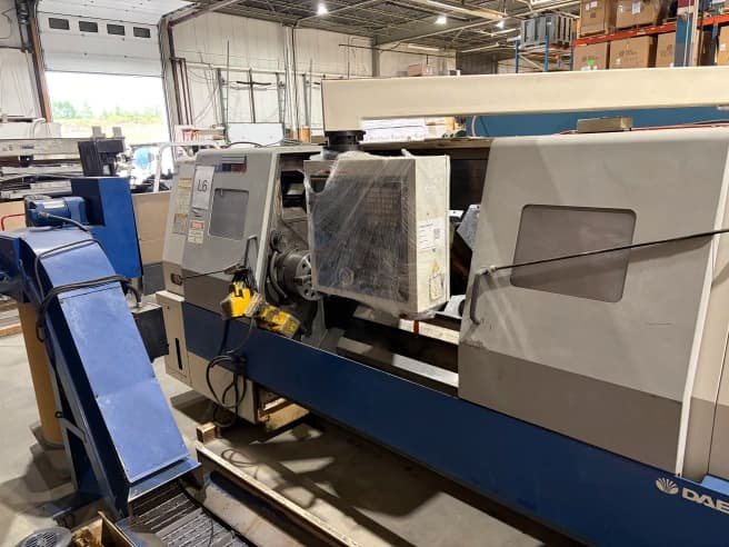 Daewoo CNC Turning Center Puma 300LC, year 2001, SN P25L0325