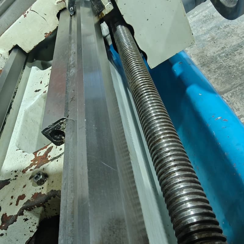 Modern Manual Lathe C6241X1000, year 2004, SN 4202D4