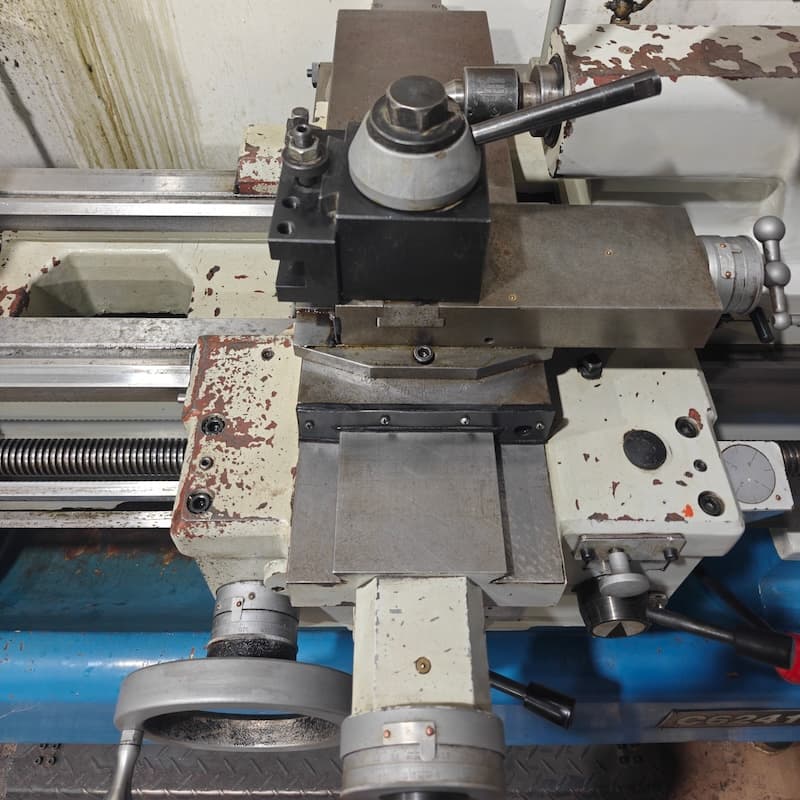 Modern Manual Lathe C6241X1000, year 2004, SN 4202D4