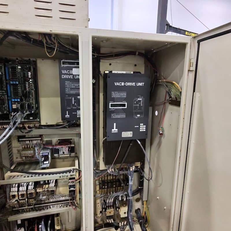 Okuma LB35II-M, year 2000, SN 0447